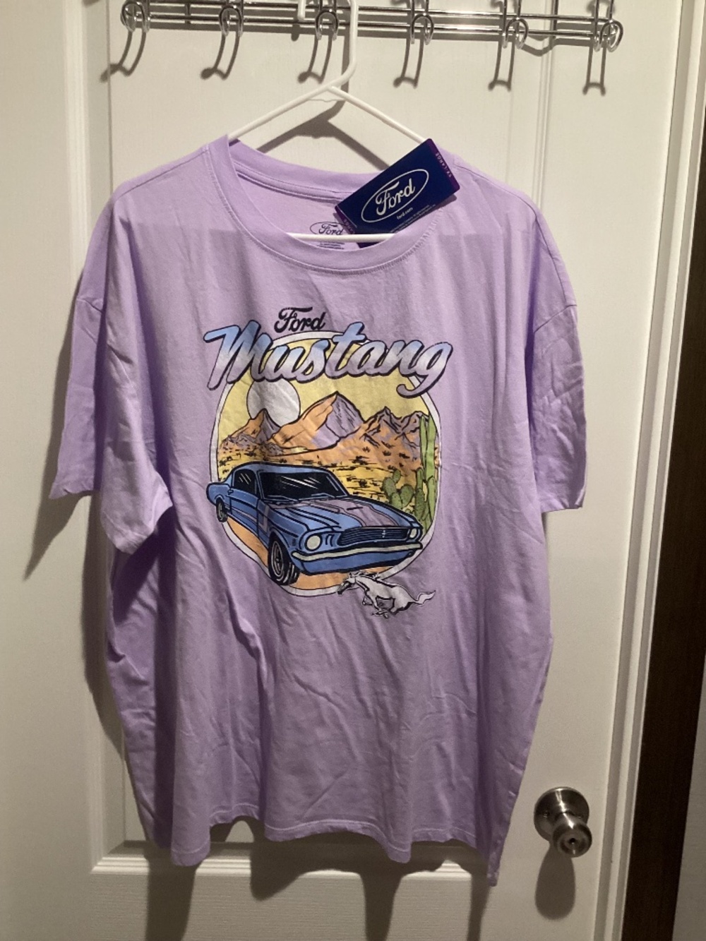 NWT Licensed Women’s Ford Mustang Graphic Tee - Size XXL